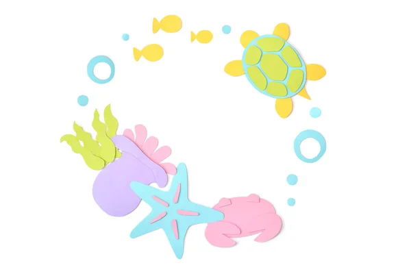 Sea life circle frame paper cut on white background — Stock Photo, Image