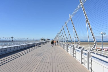 Chubu Centrair Uluslararası Havalimanı, Nagoya, Japonya 'da gökyüzü güvertesi