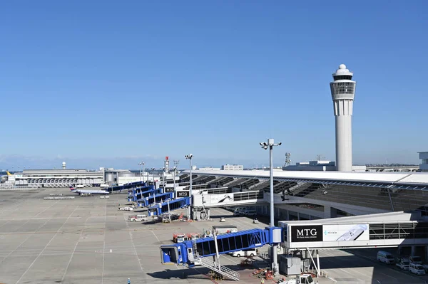 일본 나고야의 추부센 트리 르 국제 공항에 있는 하늘 갑판 — 스톡 사진