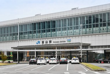 Toyama Tren İstasyonu, Japonya