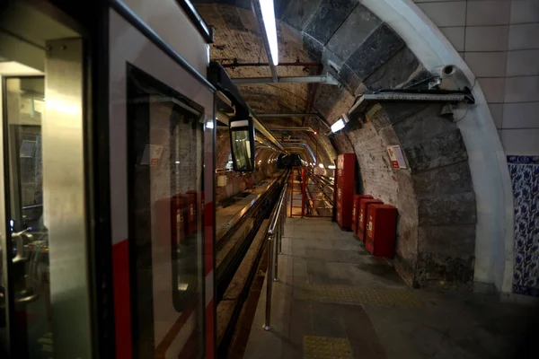 Tunnelzug von Istanbul — Stockfoto