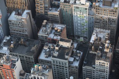 Havadan görünümü gökdelenler üzerinde. Amerika, New York City - 13 Mayıs 2017