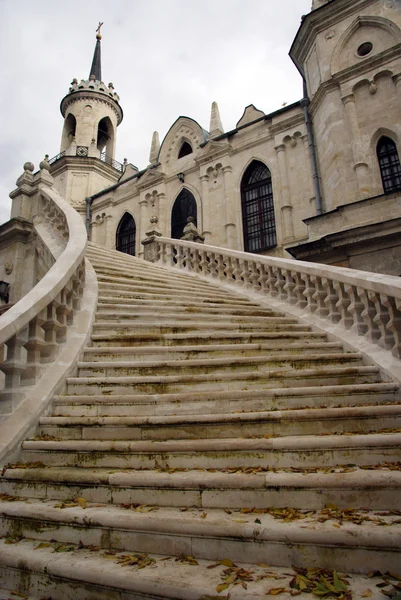 Eglise Bazhenov dans le domaine Vorontsov. Le village Bykovo. Russie — Photo