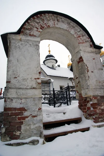 A Igreja do Arcanjo Miguel. Mikhaylovskaya Sloboda. Oblast de Moscovo. Rússia — Fotografia de Stock