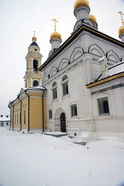 A Igreja do Arcanjo Miguel. Mikhaylovskaya Sloboda. Oblast de Moscovo. Rússia — Fotografia de Stock