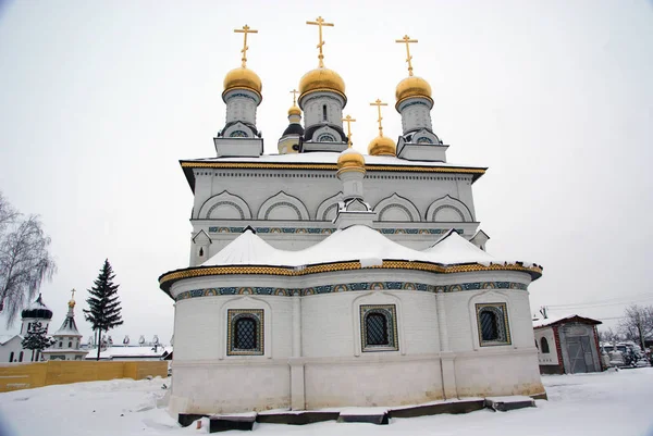 La Chiesa dell'Arcangelo Michele. Mikhaylovskaya Sloboda. Oblast 'di Mosca. Russia — Foto Stock