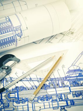 Endüstriyel çizimlerinin mekanizmaları ve araçları.