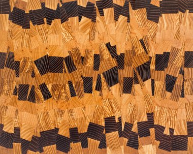 Arka plan ile bir ahşap yapının görüntüsünü.