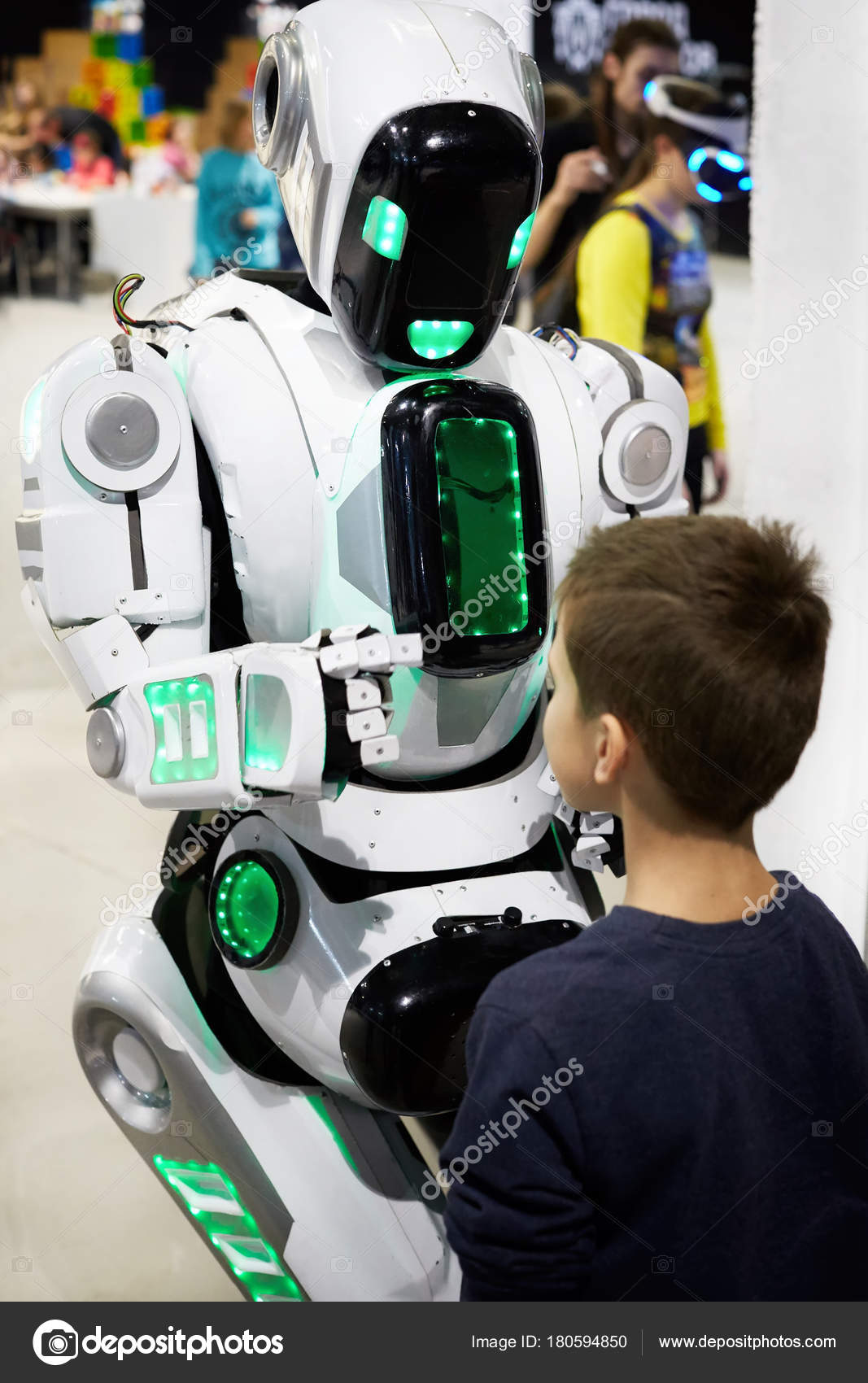 robot android cyborg