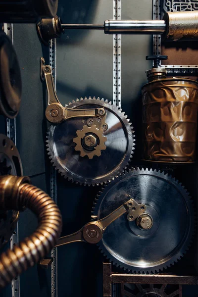 Starożytne ściana z mechanizmów w stylu steampunk. — Zdjęcie stockowe