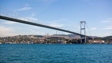 İstanbul 'daki ünlü Altın Boynuz Köprüsü