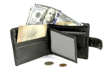 Bir plastik kart ve para ile bir çanta