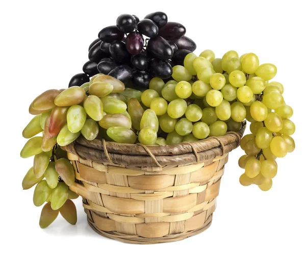 Olika druvsorter i korgen — Stockfoto