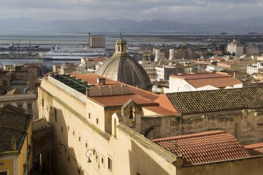 Cagliari: şehir manzaraları - Sardunya