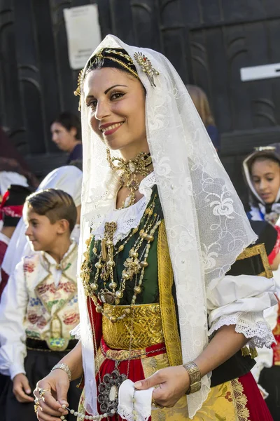 Portrait en costume sarde traditionnel — Photo