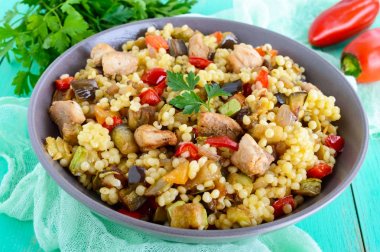 Pişmiş sebze üzerinden sıcak diyet salata 