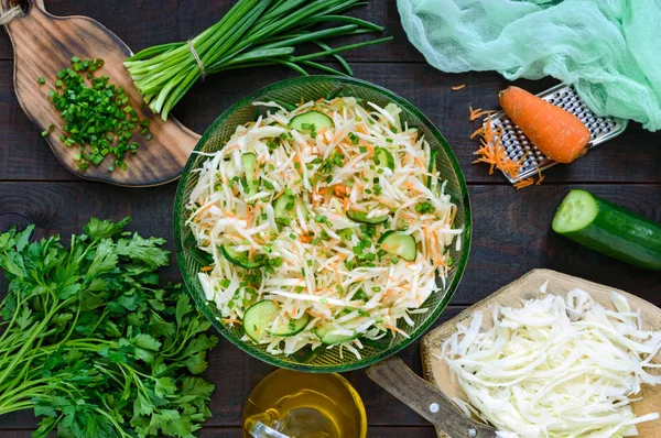 Dietary Salad Cabbage Cucumber Carrot Greens Juicy Spring Salad Fresh — Stock Photo, Image