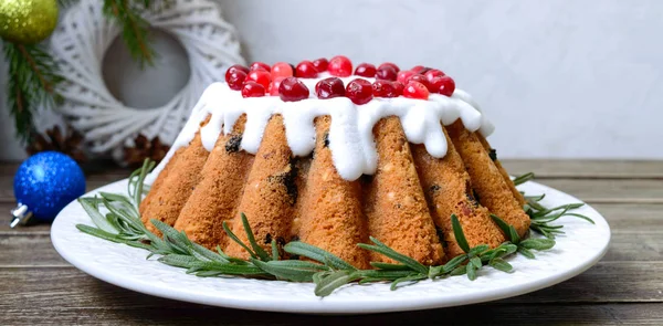 Christmas Fruit Cake White Plate Homemade Fruitcake Decorated Rosemary Powdered — Stock Photo, Image