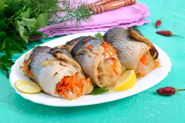 Arenque Horno Relleno Verduras Deliciosos Rollos Pescado —  Fotos de Stock