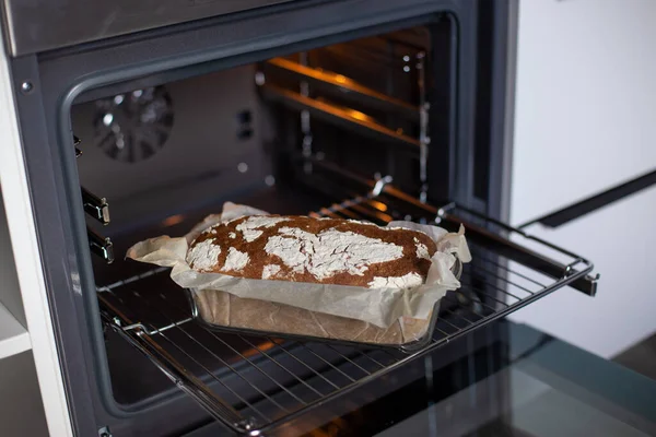 Duftendes Und Knuspriges Brot Ofen Der Küche Hausgemachtes Frisches Brot — Stockfoto