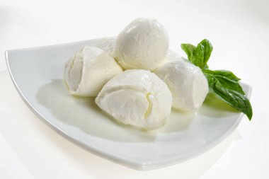 mozzarelle e basilico