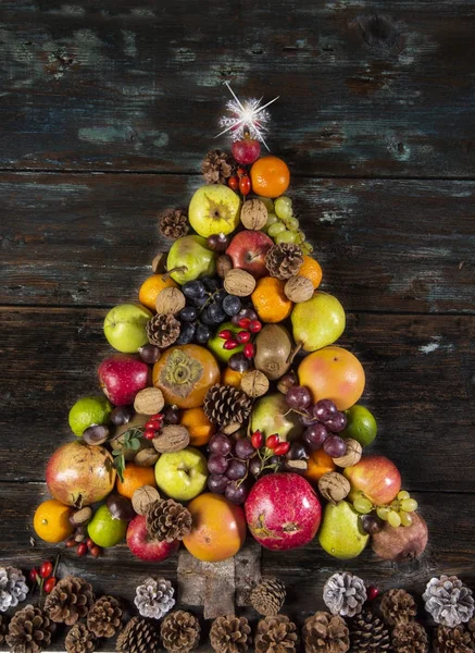 Albero di Natale di frutta — Stock fotografie