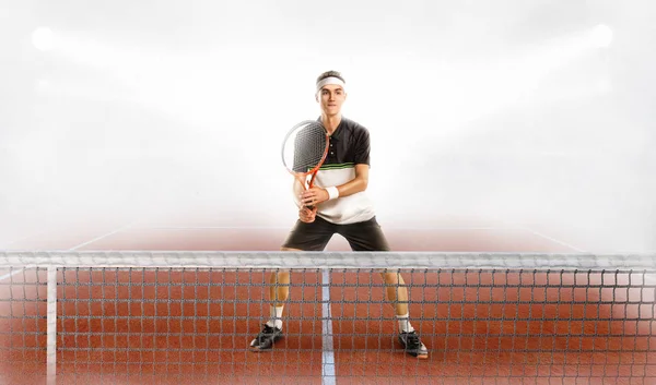 Tennisspieler in Aktion — Stockfoto