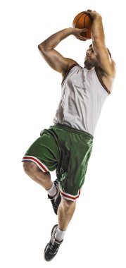 bir basketbol oyuncusu atlamak yalıtım