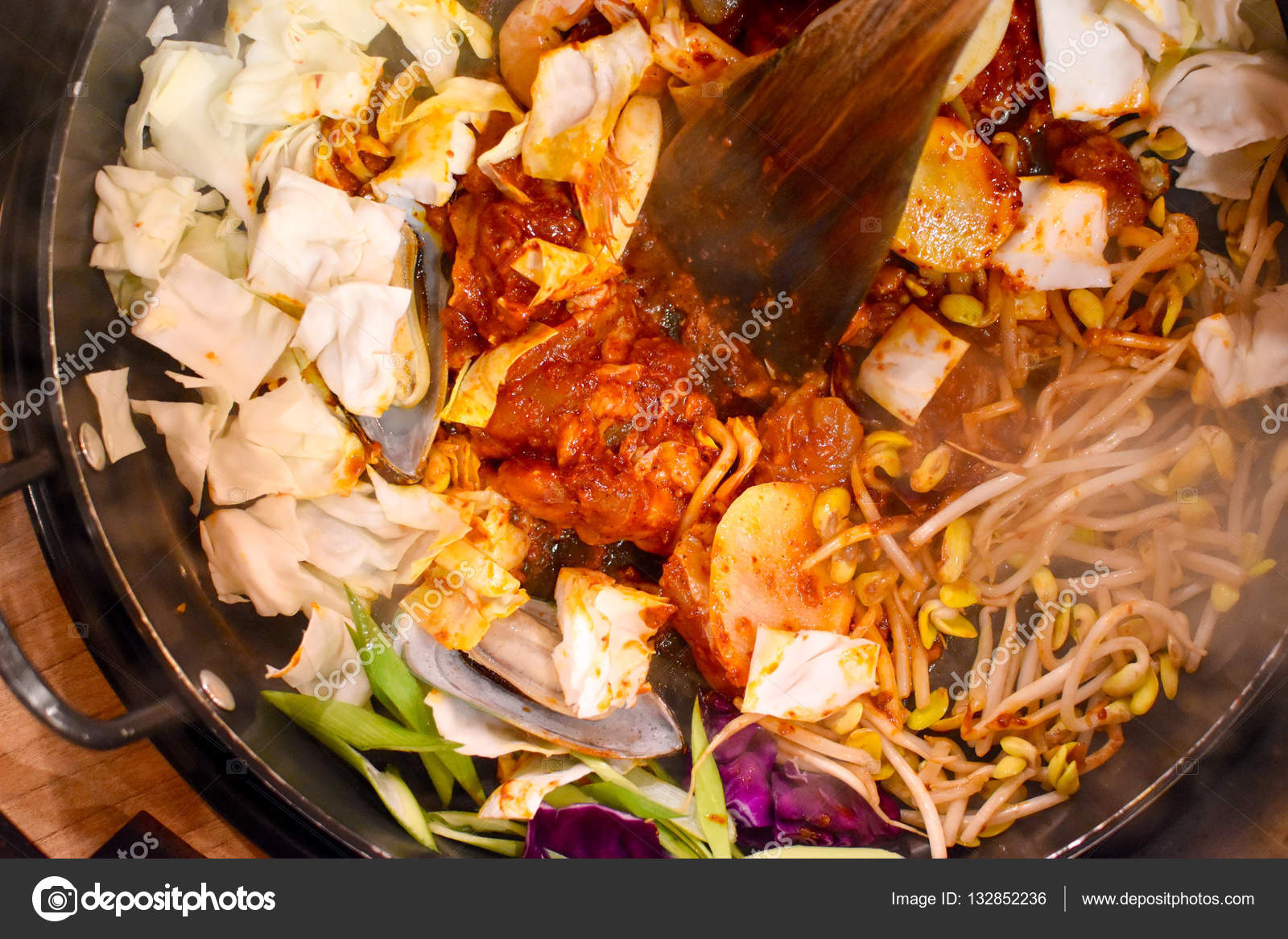 Dakgalbi Ou Picante Grelhado Frango E Legumes Receita