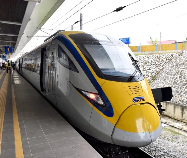 ETS tren Inter-şehir demiryolu hizmeti Malezya.