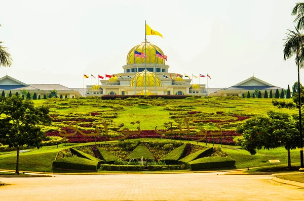 Královský palác Istana Negara (Istana Negara), Kuala Lumpur, Malajsie — Stock fotografie