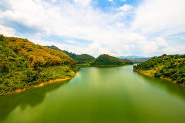 Hala Bala Milli Parkı, Yala Tayland giden yol.