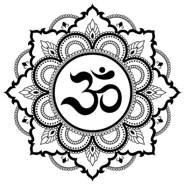 Bir mandala şeklinde dairesel desende. OM dekoratif sembolü. Mehndi tarzı. Antik Hindu mantra OM ile oryantal tarzda dekoratif desen Hint tarzı kına dövme deseni.