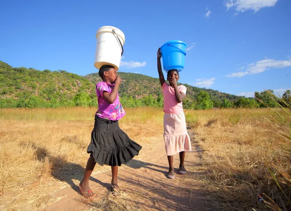 Población local en el lago Malawi — Foto de Stock