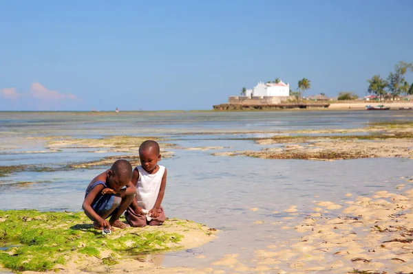 Τοπικών παιδιών στη Μοζαµβίκη — Φωτογραφία Αρχείου