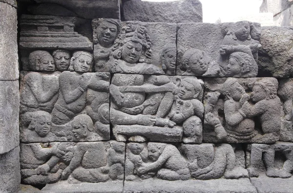 Stone Carving bij Borobudur — Stockfoto