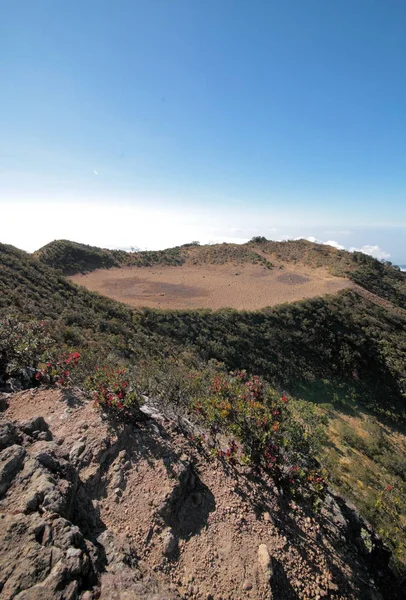 Gunung Lawu near Solo town — Stockfoto