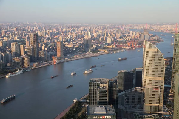 modern iş binaları.