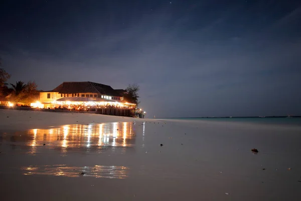 Budova v Zanzibar v noci — Stock fotografie