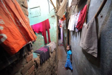 Kız içinde Mumbai'dan gecekondu