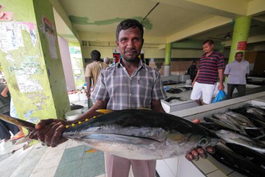 Erkekler Satılık taze balık