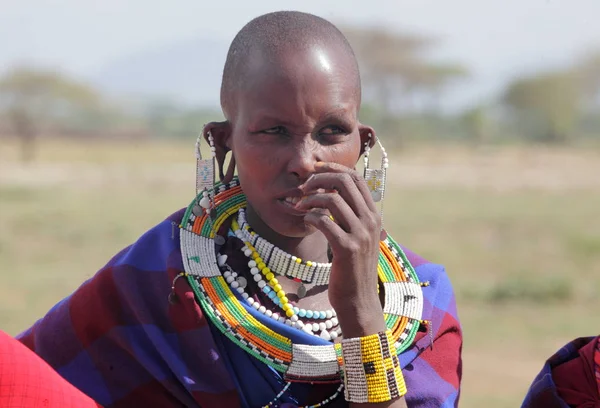 マサイ族の村の女 — ストック写真