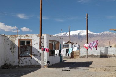 Kara-Kul Köyü binalarda