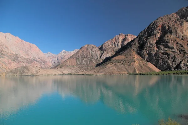 Jezero Iskanderkul (Iskander Kul) — Stock fotografie