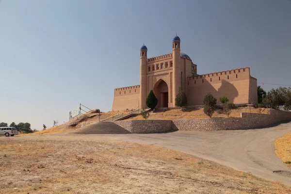 Alte Burg in istaravshan — Stockfoto