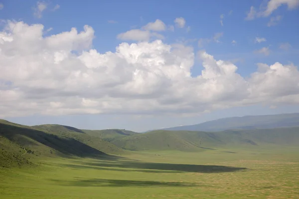 Landschaft in der afrikanischen Savanne — Stockfoto