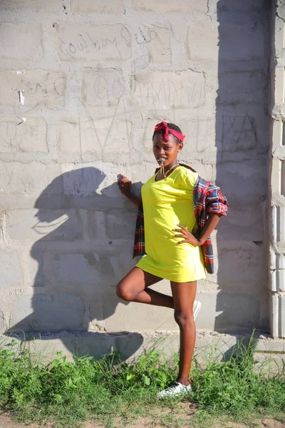 Красива Молода Жінка Місцевих Позують Занзібар Танзанія — стокове фото