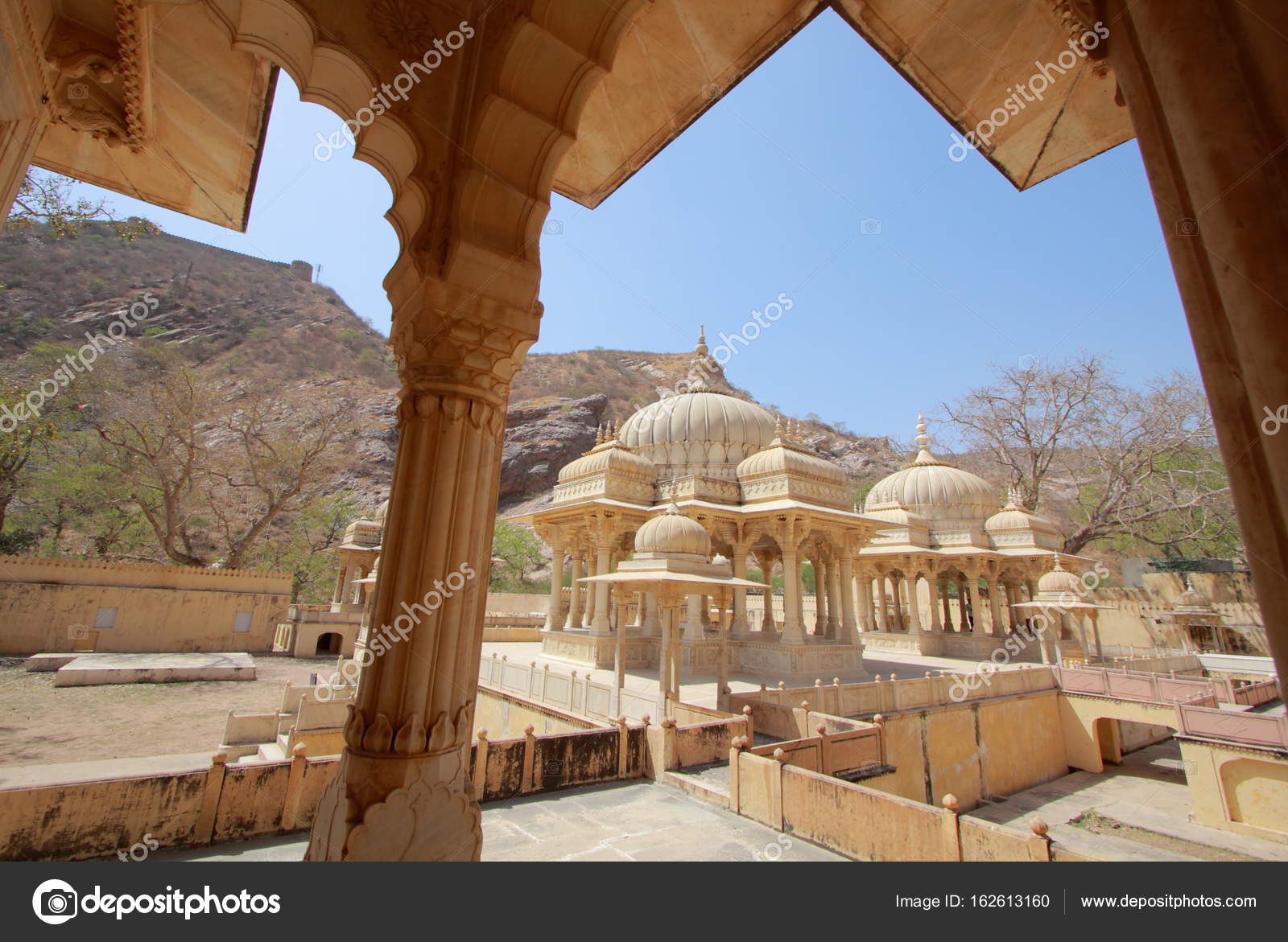 Albert Hall (Центральный Музей ) Стоковое Фото ©YuryBirukov 162613160