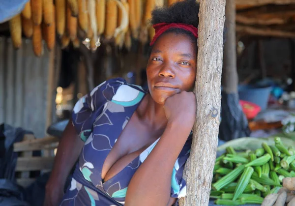 Beautiful Unidentified  woman in Zambia — Stock Photo, Image