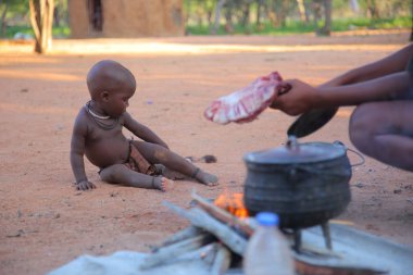 küçük çocuk Köyü Himba kabilesi